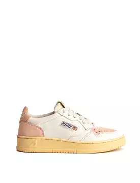 Autry Medalist Low Trainers White / Coral