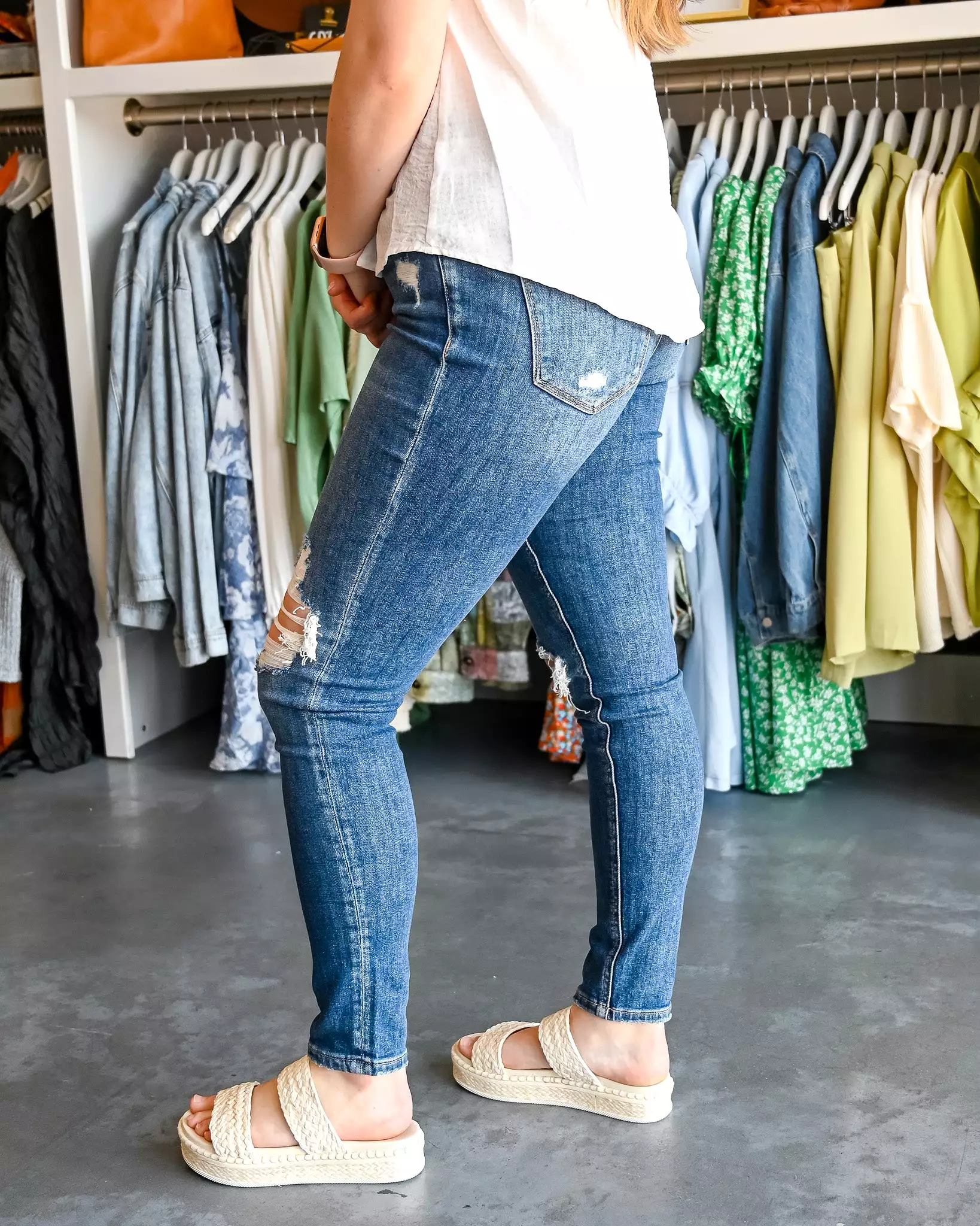 Ava High Rise Skinny Jean