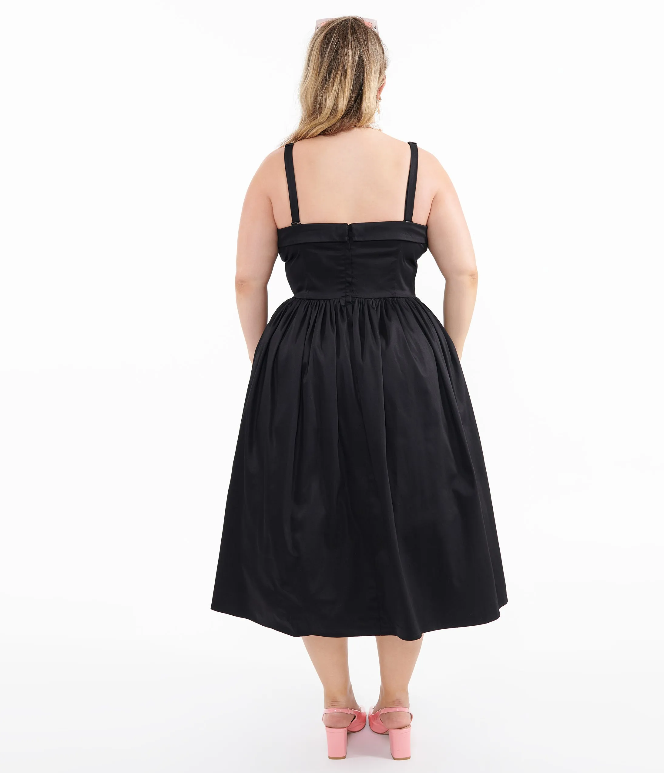 Collectif Plus Size 1950s Black Kiana Swing Dress