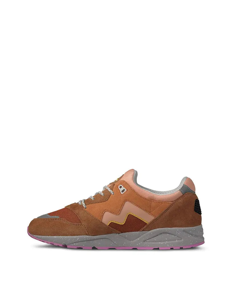 Karhu Womens Aria 95 Trainers Brown Sugar / Almost Apricot