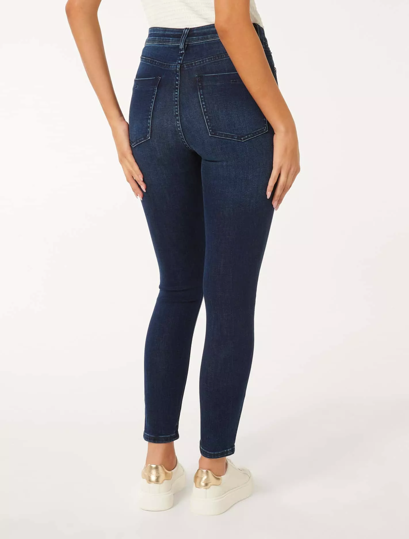 Nala Mid-Rise Skinny Jeans