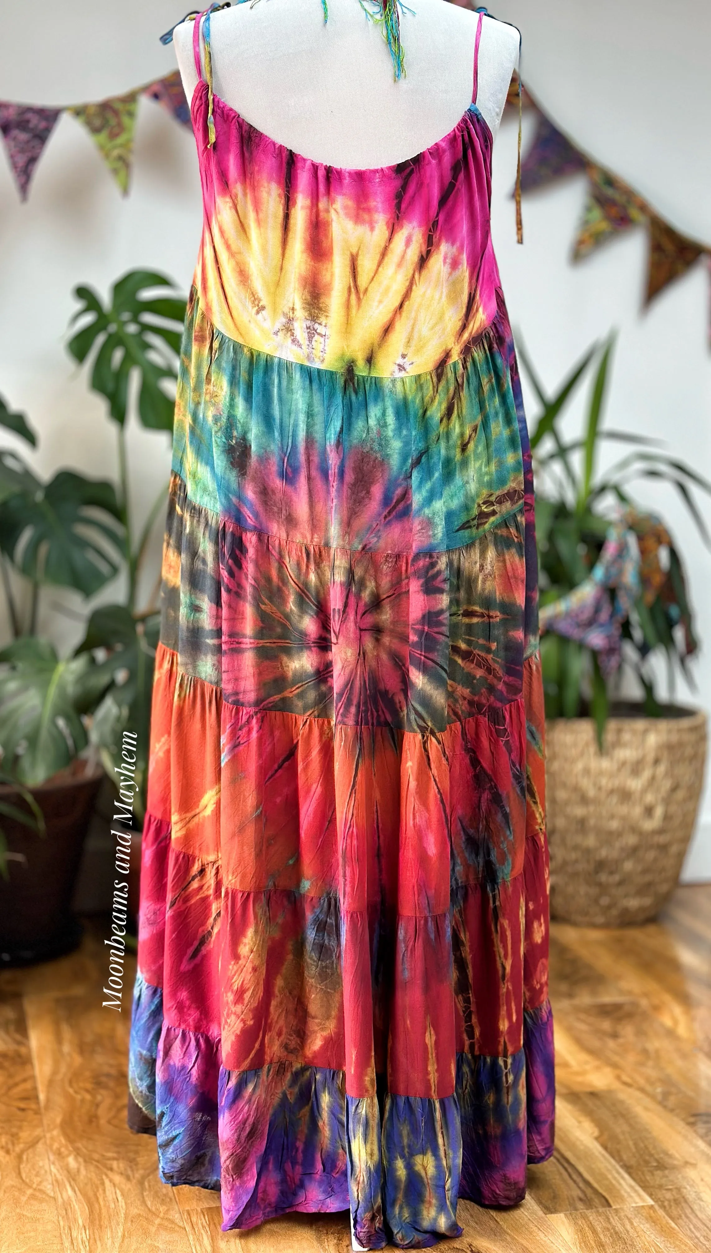 NEW MOON MAXI DRESS / REG - PLUS SIZE