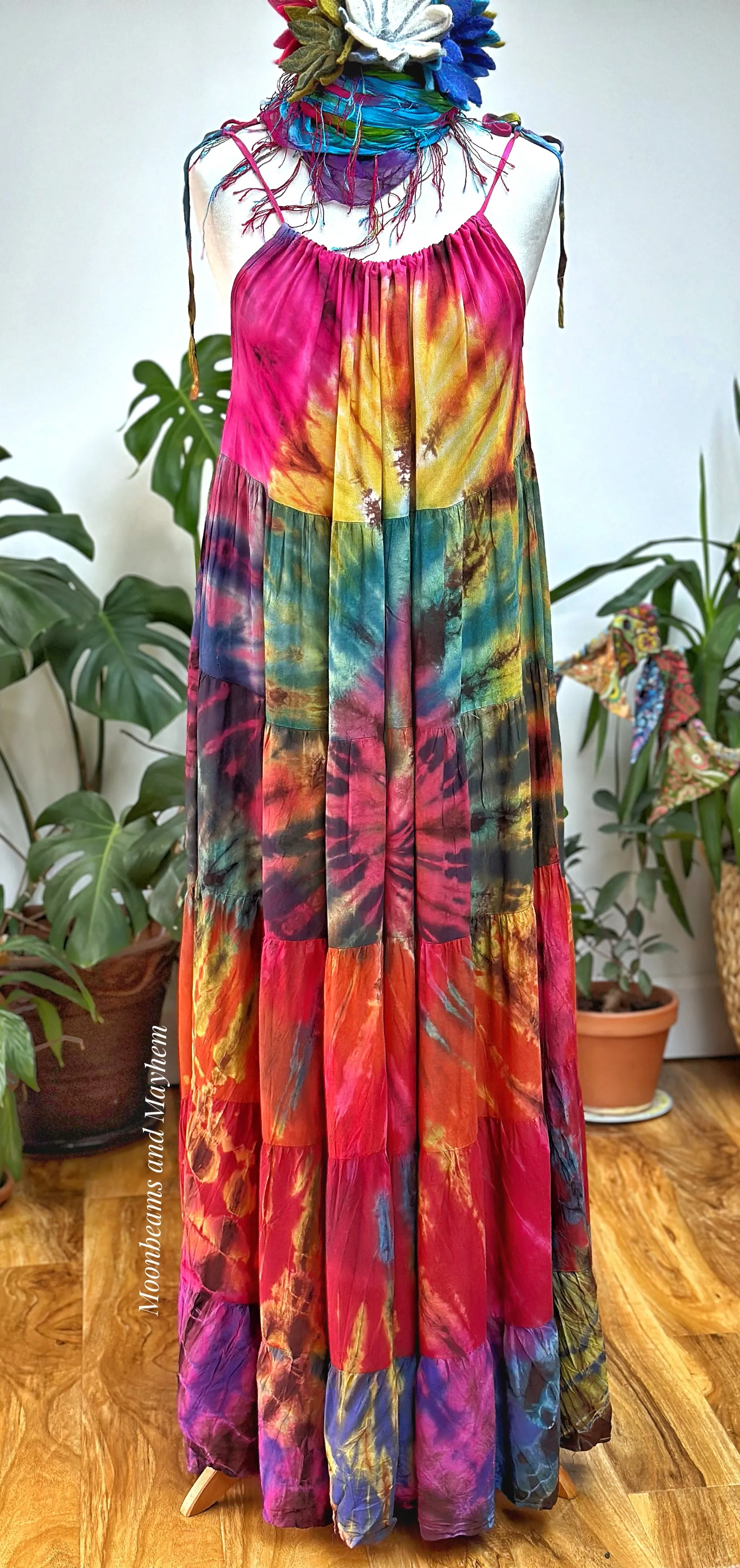 NEW MOON MAXI DRESS / REG - PLUS SIZE