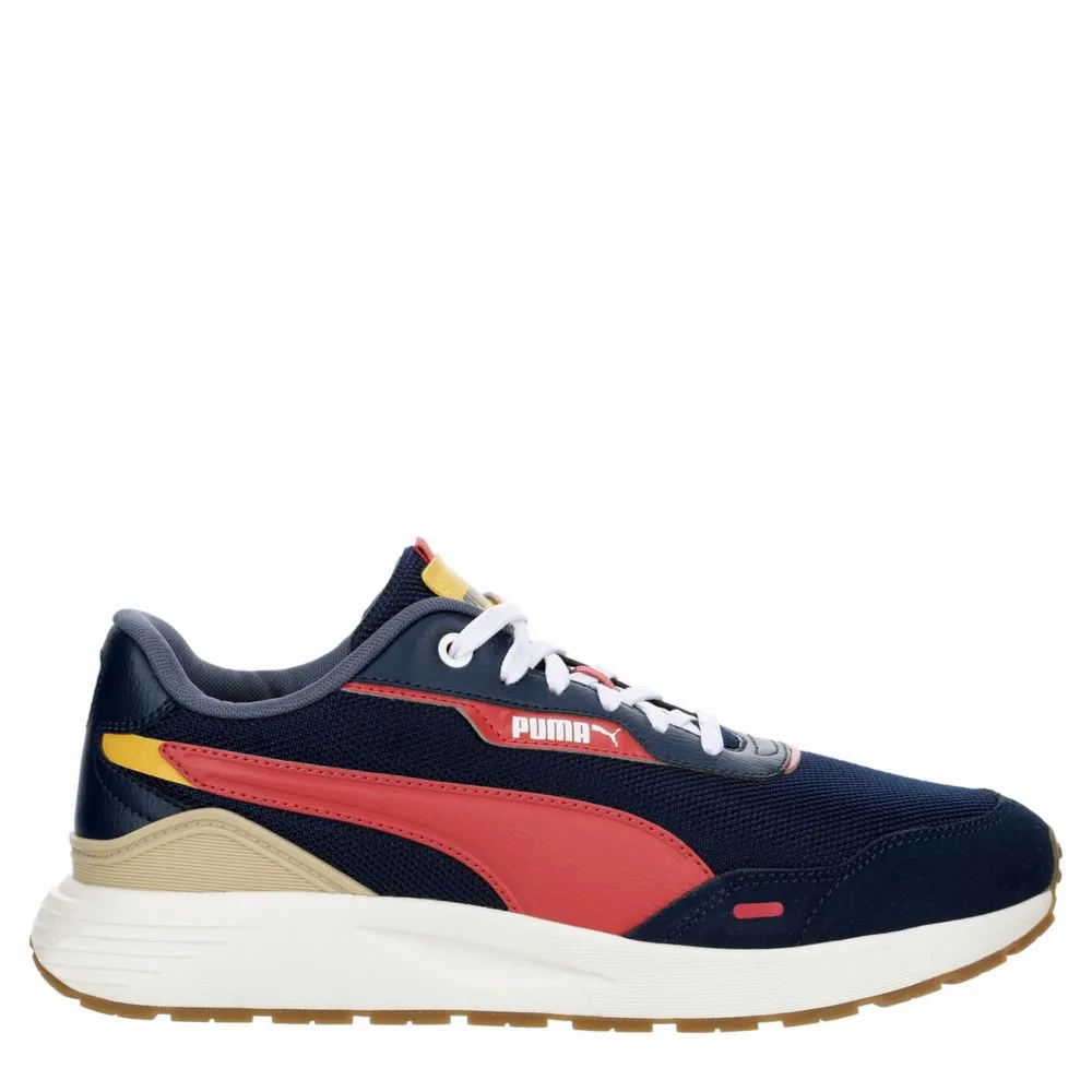 PUMA  MENS RUNTAMED PLUS SNEAKER